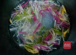 粉丝白萝卜海带汤的做法图解7