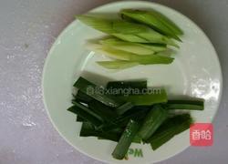 西红柿炒莲藕的做法图解3