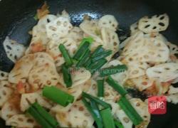 西红柿炒莲藕的做法图解10