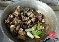 家常炖鸡汤的做法图解4