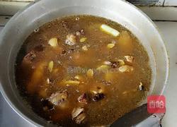 家常炖鸡汤的做法图解7