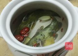 红枣炖鲢鱼的做法图解3