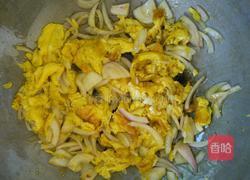 彩椒洋葱炒鸡蛋的做法图解4