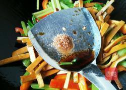 彩椒芹菜香干的做法图解6