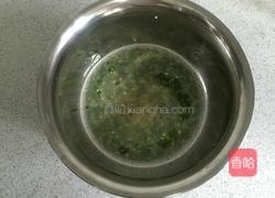葱花鸡蛋饼的做法图解3