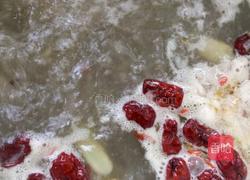 香菇山药排骨汤的做法图解4