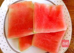 蜜汁西瓜皮的做法图解1