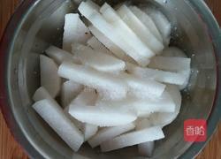 酸辣萝卜脆的做法图解1