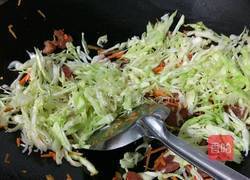 卷心菜炒饭的做法图解6