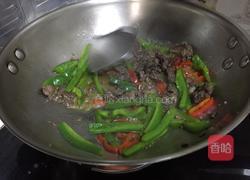 彩椒炒牛肉的做法图解7