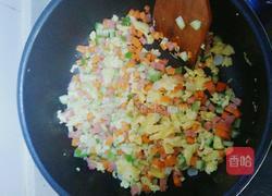 什锦虾仁炒饭的做法图解4