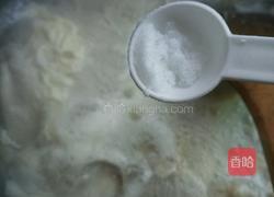 袖珍菇鸡蛋汤的做法图解9