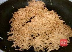 胡萝卜木耳饭的做法图解7