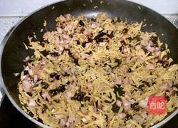 胡萝卜木耳饭的做法图解8