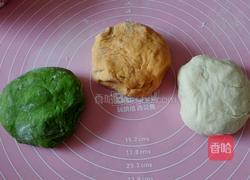 猪肉小白菜彩色水饺的做法图解3