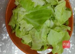 酸辣卷心菜的做法图解2