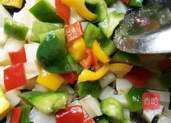 彩椒炒藕丁的做法图解4