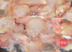 彩椒韭菜花炒酱腊肉的做法图解2