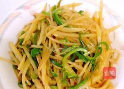 土豆炒青椒的做法图解4