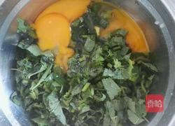 粑蒿酱煎鸡蛋饼的做法图解3