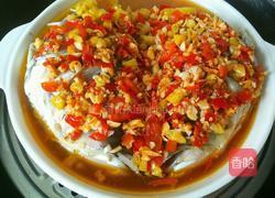 双椒蒸鲢鱼头的做法图解11