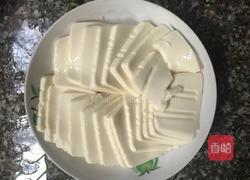 凉拌豆腐的做法图解1