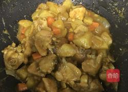 咖喱土豆香焖鸡翅的做法图解6