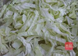 剁椒卷心菜的做法图解3