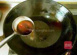 炖猪肘子的做法图解11
