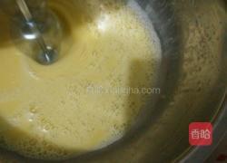 不加泡打粉的老式蛋糕的做法图解2