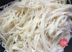 面条鸡蛋煎饼的做法图解4