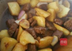 牛肉炖土豆的做法图解4