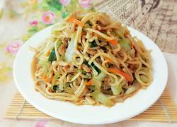 卷心菜炒面