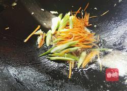 卷心菜炒面的做法图解6