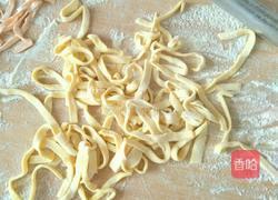 四彩手擀面的做法图解5