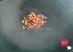 圣女果杂蔬鸡蛋炒饭的做法图解3