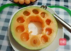 哈密瓜拼盘的做法图解5
