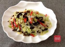 卷心菜炒黑木耳的做法图解6