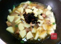 圣女果炖土豆的做法图解8