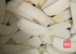 肉末泡菜炒年糕的做法图解2