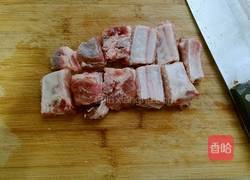 玉米萝卜排骨汤的做法图解3