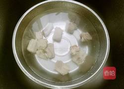 玉米萝卜排骨汤的做法图解6