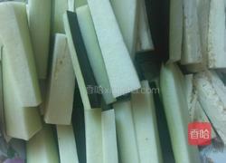 蒜蓉肉末茄子的做法图解1