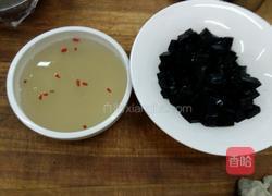 蜜汁龟苓膏的做法图解5