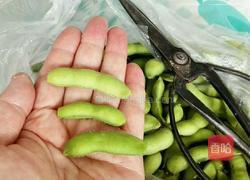 盐水煮毛豆的做法图解1