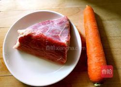 红萝卜炖牛肉的做法图解1