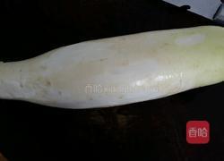 萝卜煮骨头的做法图解1