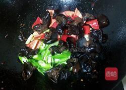 鲜笋木耳回锅肉的做法图解12