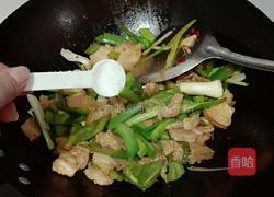 蒜苗小炒肉的做法图解11