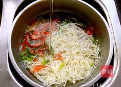 双彩拌金针菇的做法图解6